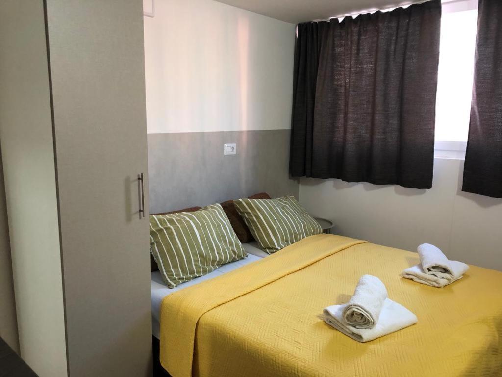 Apartmani Roza Pula Exterior foto
