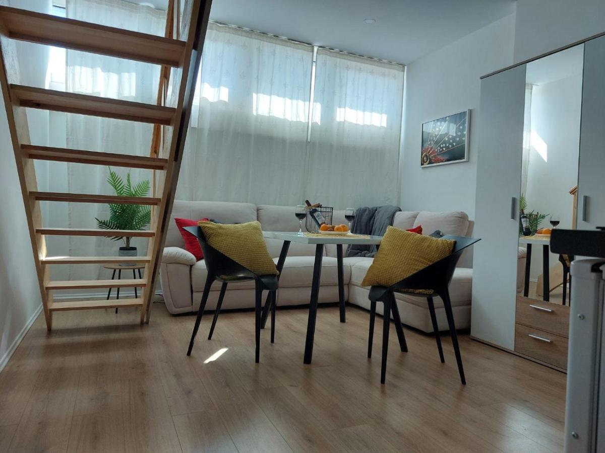 Apartmani Roza Pula Exterior foto